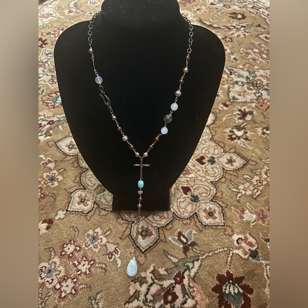Sterling silver 925 blue faceted Stone And Pearl rosary Necklace 18”